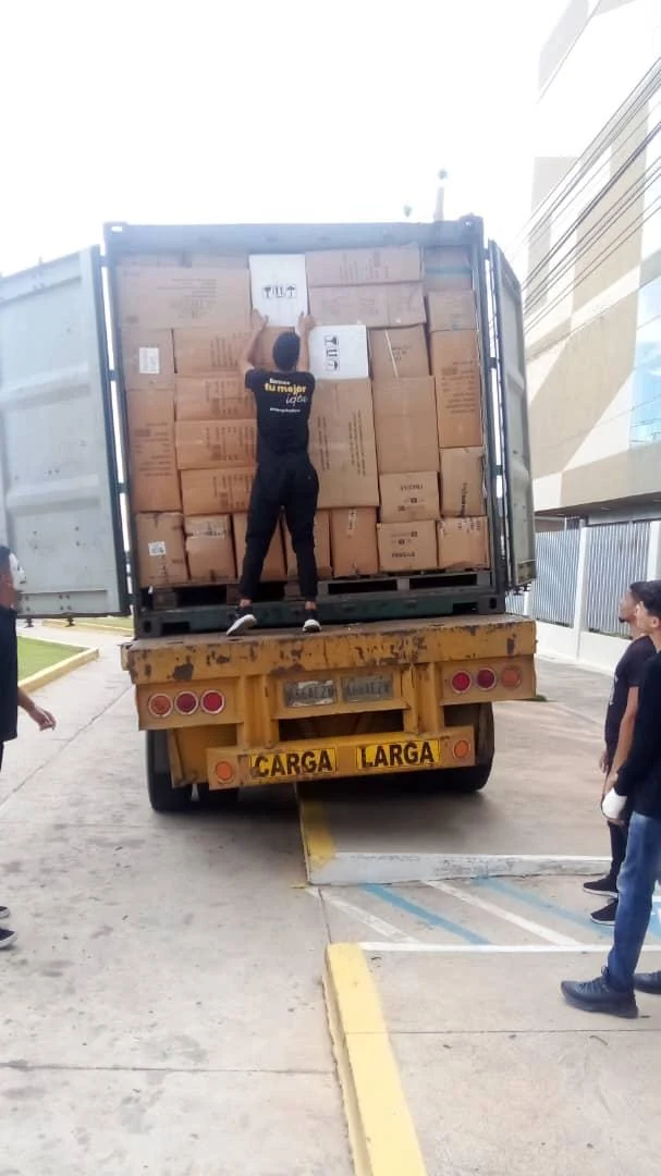 Descarga de mercancía en punto de entrega